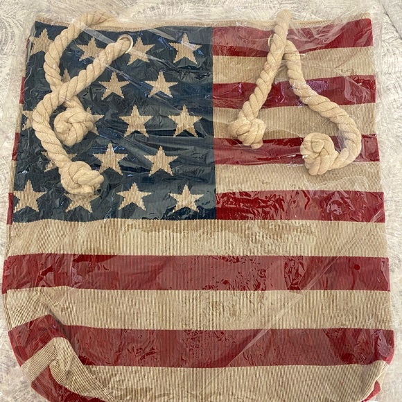 ππΊπΈ USA FLAG LARGE TOTE BAG! BRAND NEW STILL WRAPPED IN PLASTIC. 16βx14β. - Picture 5 of 7